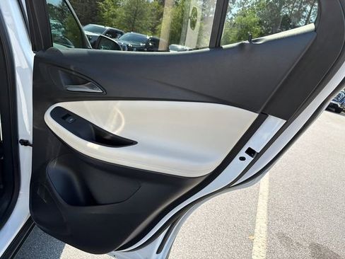 Certified 2023 Buick Encore GX Preferred w/ Cold Weather Comfort Package FWD image 16