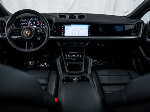 New 2026 Porsche Cayenne E-Hybrid Coupe image 13