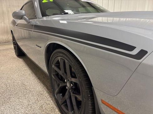 Used 2021 Dodge Challenger R/T w/ Blacktop Package image 9