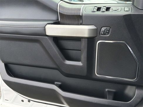 Used 2020 Ford F250 Lariat image 21