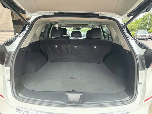 Used 2024 Nissan Murano SL FWD image 12
