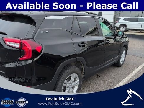 Certified 2023 GMC Terrain SLE w/ Driver Convenience Package AWD/4WD image 4