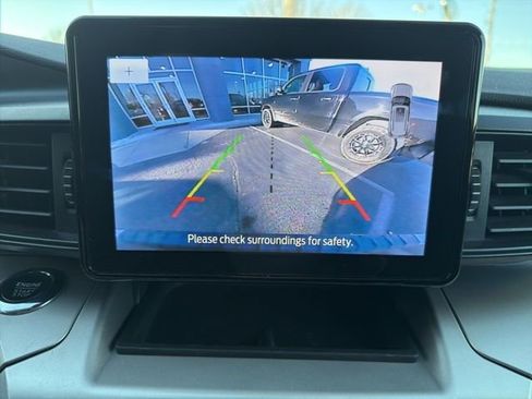 Certified 2022 Ford Explorer XLT image 30