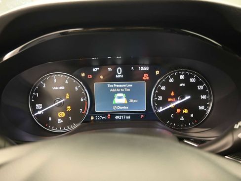 Used 2023 Buick Envision Essence image 18