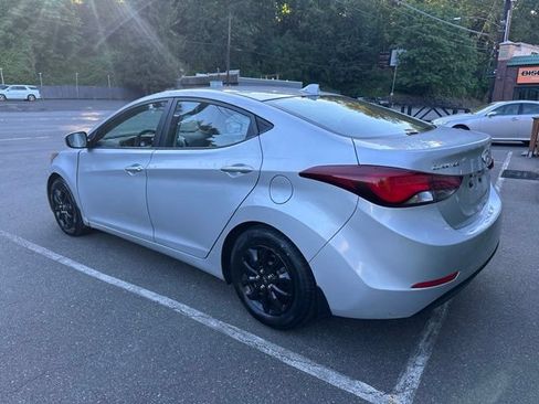 Used 2016 Hyundai Elantra SE FWD image 7