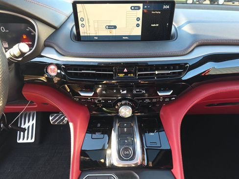 Used 2023 Acura MDX A-Spec image 10