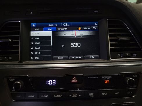 Used 2017 Hyundai Sonata Limited 2.0T w/ Cargo Package FWD image 25