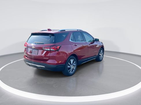 Used 2022 Chevrolet Equinox Premier FWD image 9
