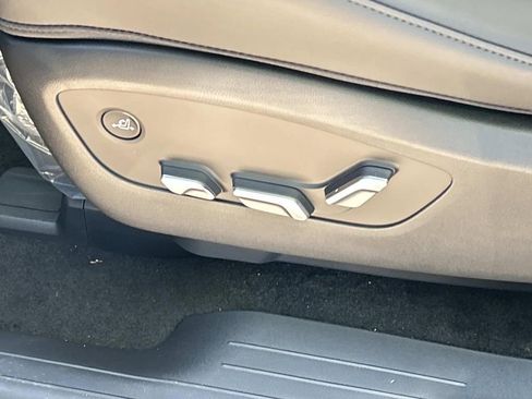 New 2026 Hyundai Ioniq 9 Calligraphy image 22