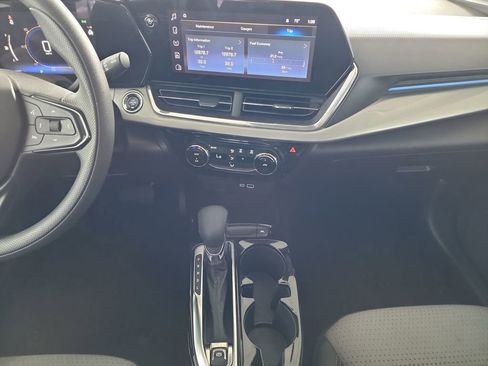 Certified 2024 Chevrolet Trax LT image 21