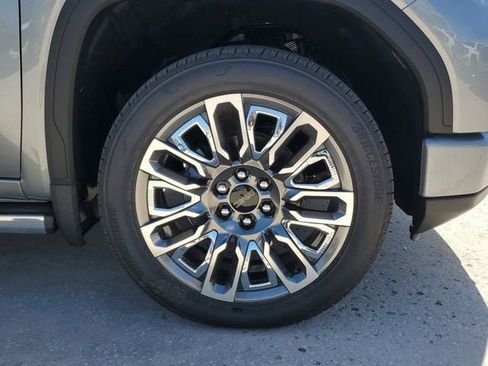 New 2026 GMC Sierra 1500 Denali Ultimate AWD/4WD image 6