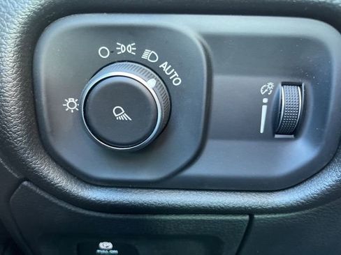 New 2026 RAM 1500 Tradesman AWD/4WD image 25