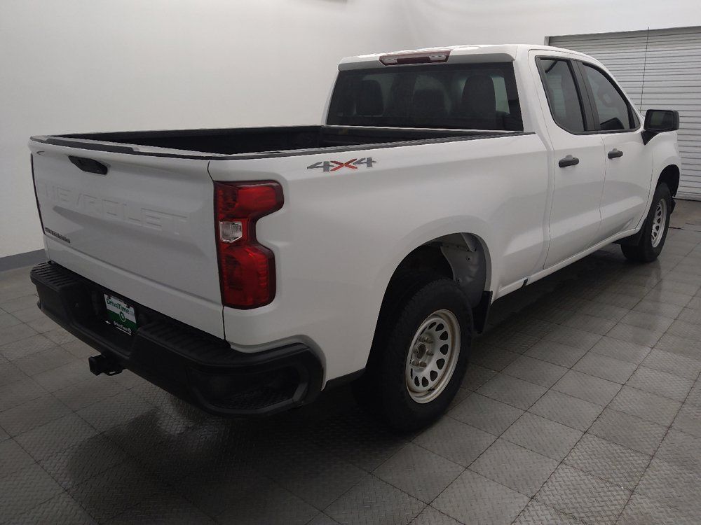 Used 2021 Chevrolet Silverado 1500 W/T w/ WT Fleet Convenience Package AWD/4WD image 9