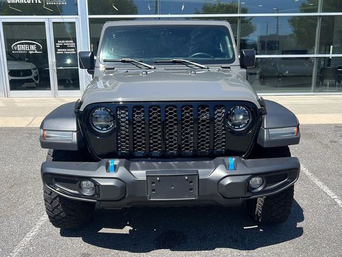 Used 2023 Jeep Wrangler Unlimited w/ Cold Weather Group AWD/4WD image 2