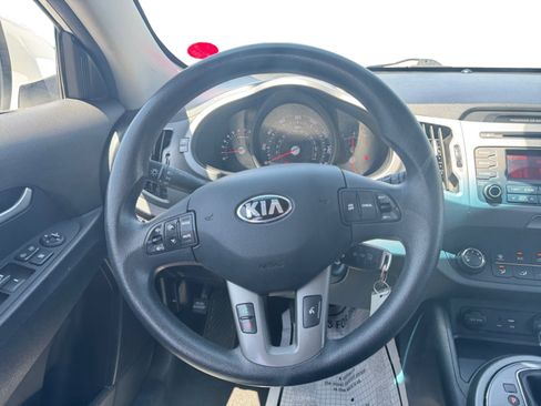 Used 2016 Kia Sportage LX FWD image 13