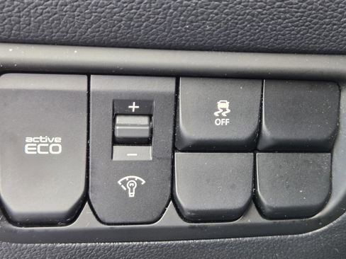 Used 2012 Kia Rio EX w/ Convenience Pkg image 19