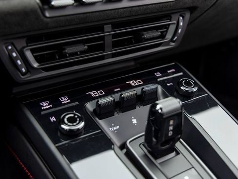 Certified 2022 Porsche 911 Targa 4 GTS image 43