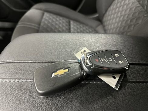 Used 2021 Chevrolet Blazer LT FWD image 36