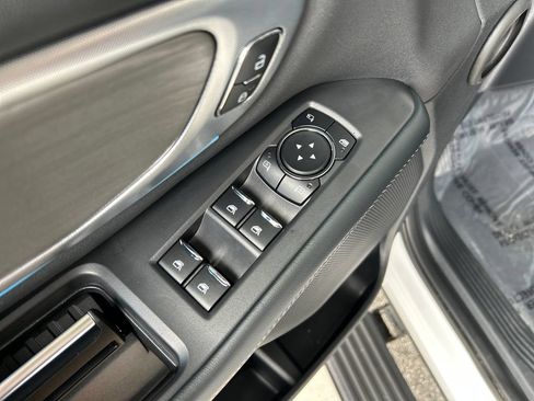 Used 2025 Ford Expedition Max Platinum AWD/4WD image 14