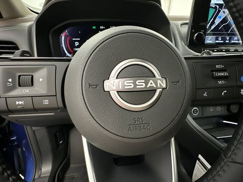 Certified 2023 Nissan Rogue Platinum AWD/4WD image 19