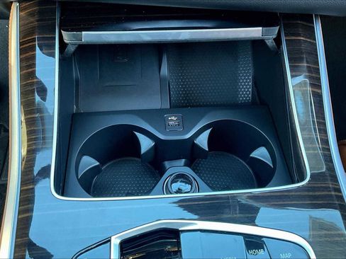 Used 2025 BMW X5 sDrive40i w/ Premium Package image 37