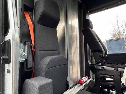 New 2025 Chevrolet Brightdrop 400 image 20