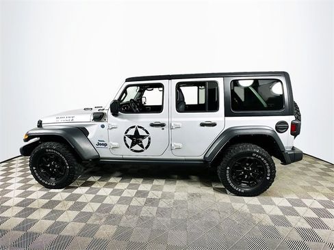 Used 2023 Jeep Wrangler Unlimited w/ Convenience Group image 6