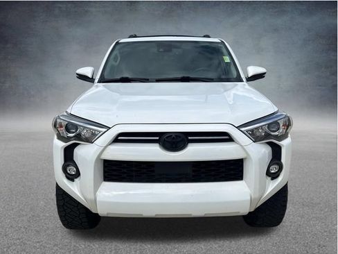 Used 2021 Toyota 4Runner SR5 Premium w/ Moonroof Package RWD image 2