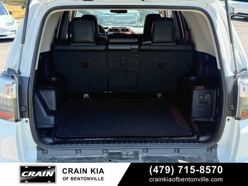 Used 2016 Toyota 4Runner SR5 Premium RWD image 27