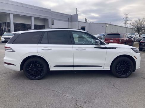 New 2026 Lincoln Aviator Reserve w/ Jet Appearance Package image 2