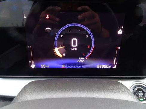 Used 2025 Chevrolet Trax LT w/ Driver Confidence Package FWD image 12