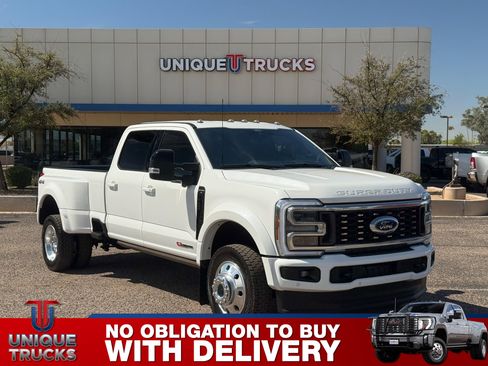 Used 2025 Ford F450 Platinum image 3