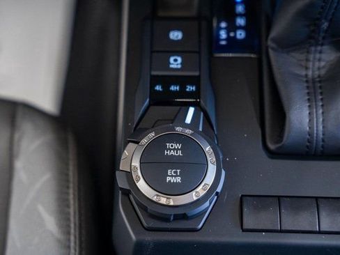 New 2026 Toyota Tacoma SR5 image 24