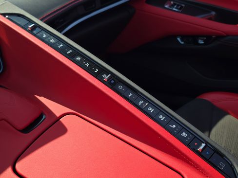 Used 2025 Chevrolet Corvette E-Ray w/ Stealth Interior Trim Package image 30