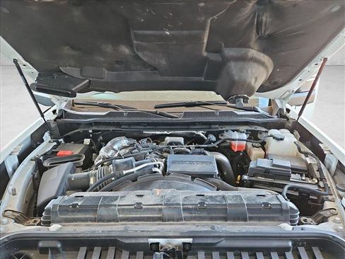 Used 2025 Chevrolet Silverado 2500 LT w/ Convenience Package AWD/4WD image 22