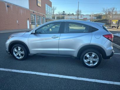 Used 2016 Honda HR-V LX