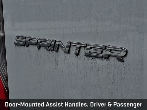 Used 2024 Mercedes-Benz Sprinter 2500 image 22