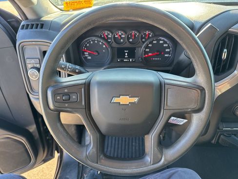 Used 2021 Chevrolet Silverado 1500 Custom image 22
