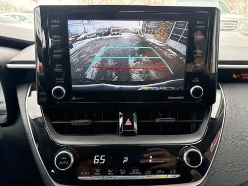 Used 2022 Toyota Corolla LE image 26