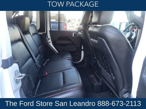 Used 2021 Jeep Wrangler Unlimited Rubicon AWD/4WD image 12