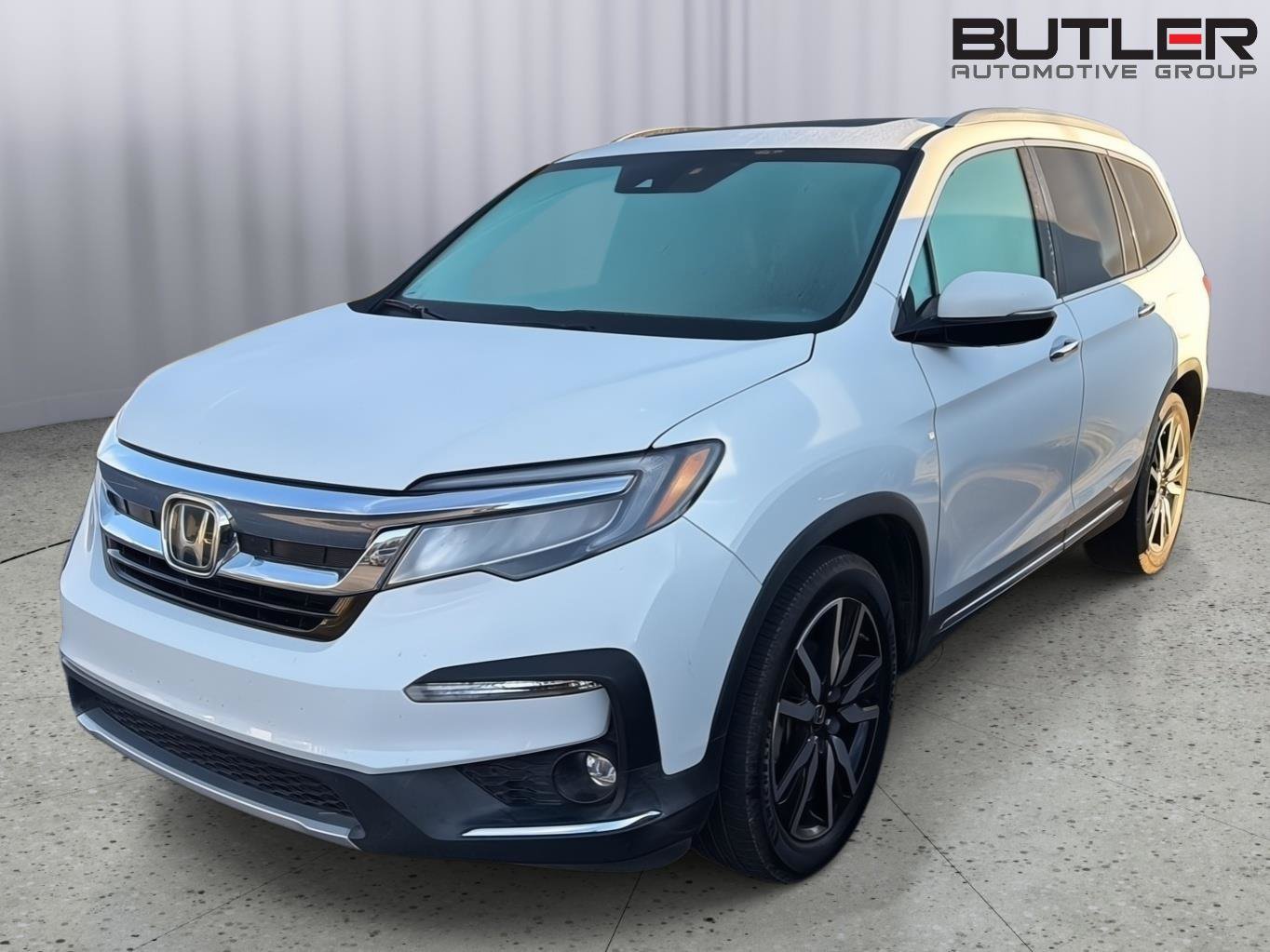 Used 2021 Honda Pilot Touring image 1