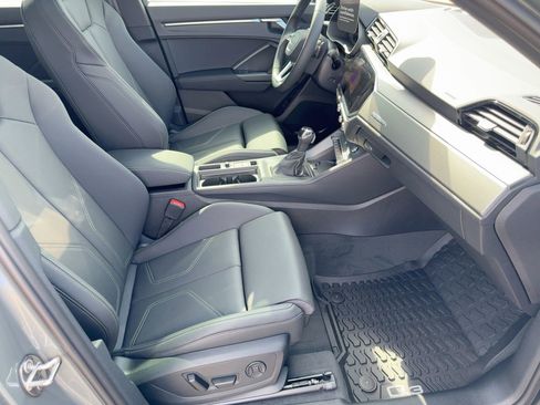 New 2025 Audi Q3 2.0T Premium image 30