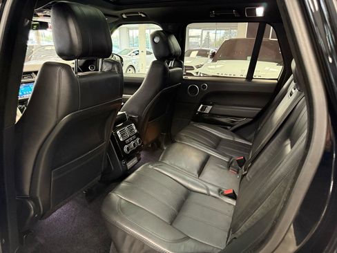Used 2017 Land Rover Range Rover Supercharged image 11