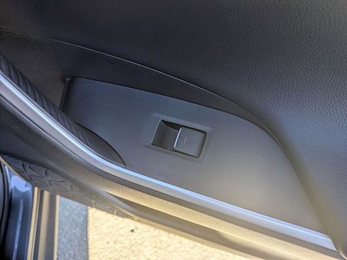 Used 2024 Toyota RAV4 XSE image 33