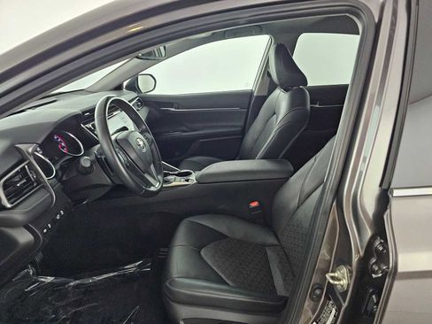 Used 2019 Toyota Camry XSE image 20