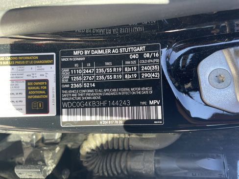 Used 2017 Mercedes-Benz GLC 300 4MATIC image 37