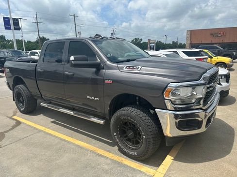 Used 2019 RAM 2500 Tradesman AWD/4WD image 2