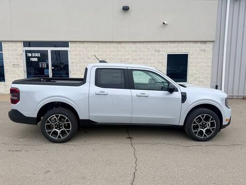 New 2026 Ford Maverick Lariat w/ 4K Tow Package image 9