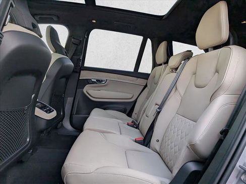 New 2026 Volvo XC90 B6 Plus w/ Protection Package Premier image 17