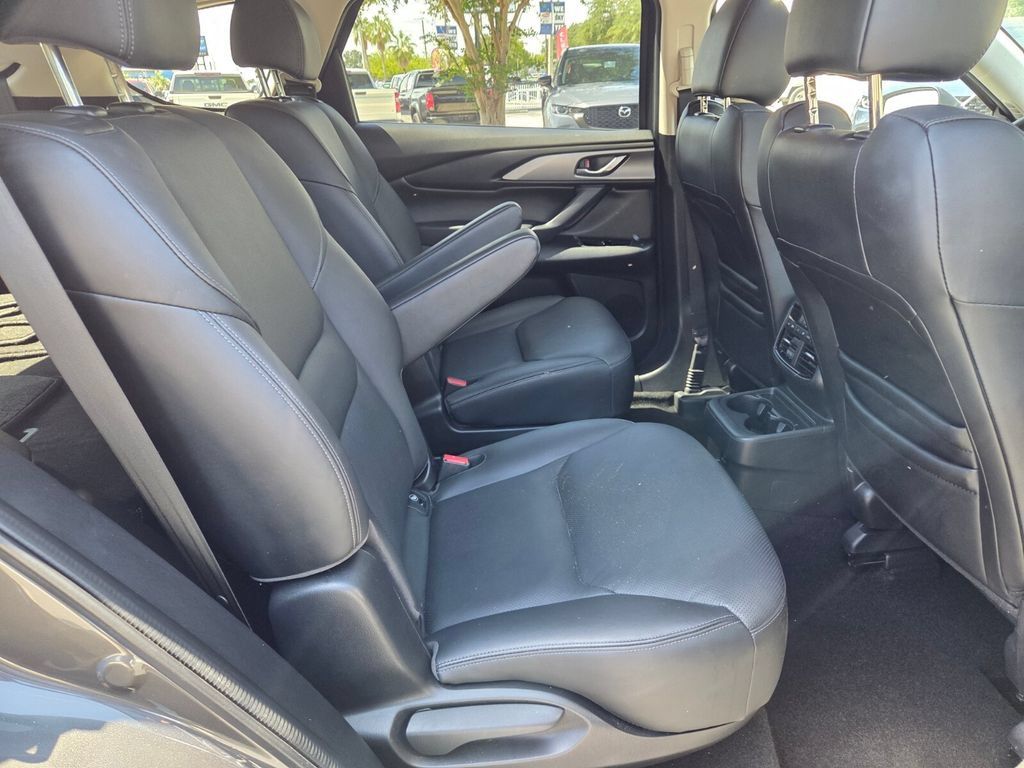Used 2023 MAZDA CX-9 Touring Plus AWD/4WD image 16
